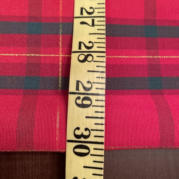 St Nicholas Square Tartan Plaid Holiday Tablecloth Red Metallic 60X84" Christmas - Picture 5 of 8